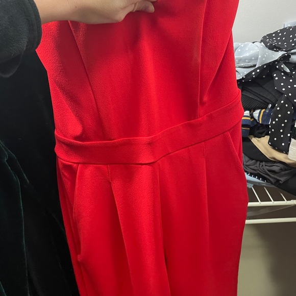 Sold Express jumpsuit - Picture 3 of 4